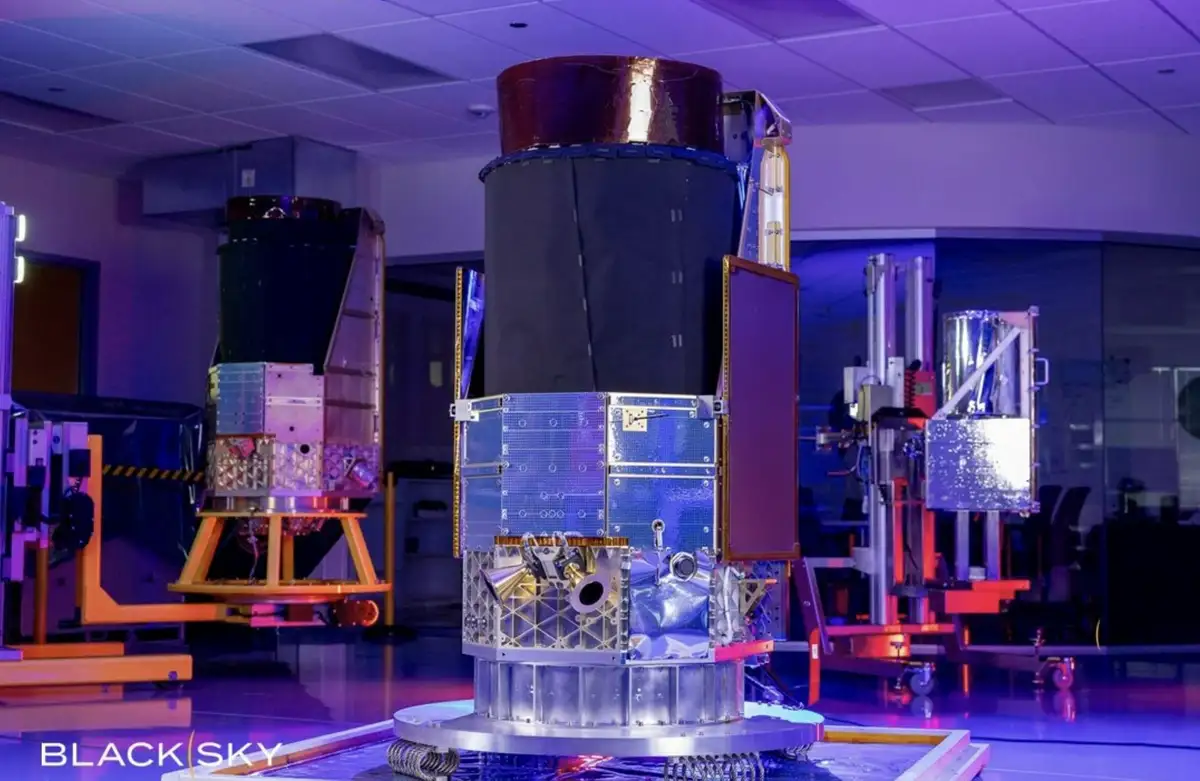 USA planen KI-Super-Satelliten für 99 Millionen Dollar