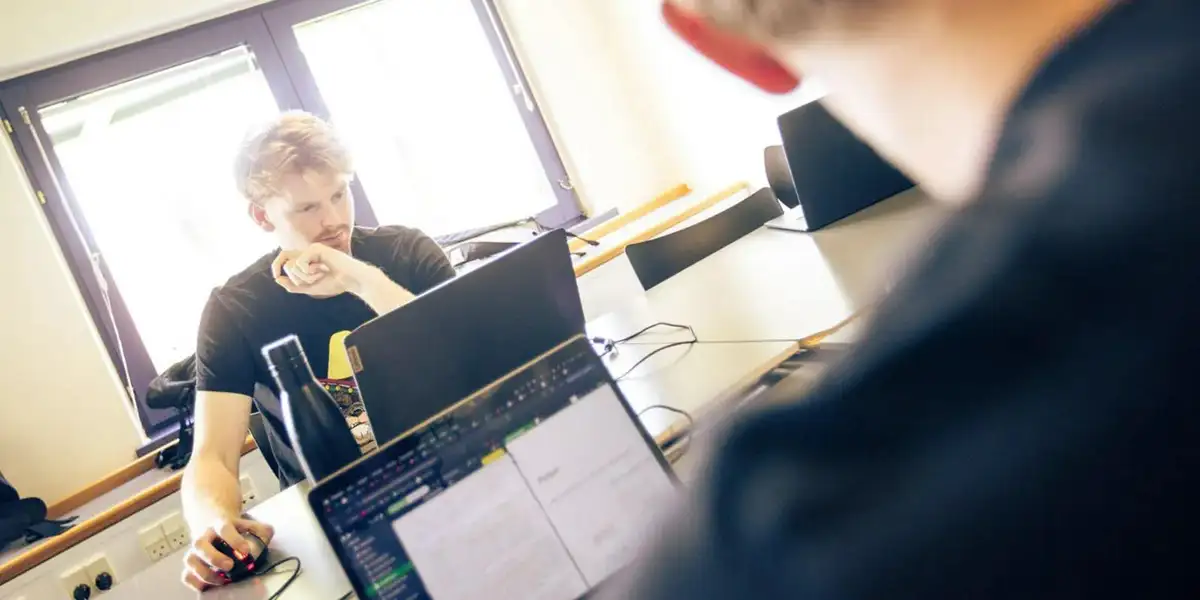 Warum sinkt das Interesse an Informatik? KI ist nicht der einzige Grund